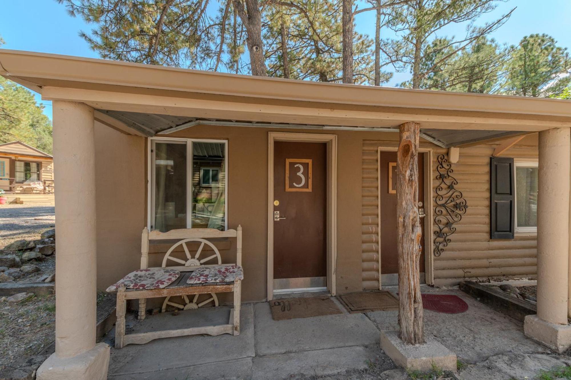 Enchanted Hideaway Cabins And Cottages Ruidoso Exterior photo