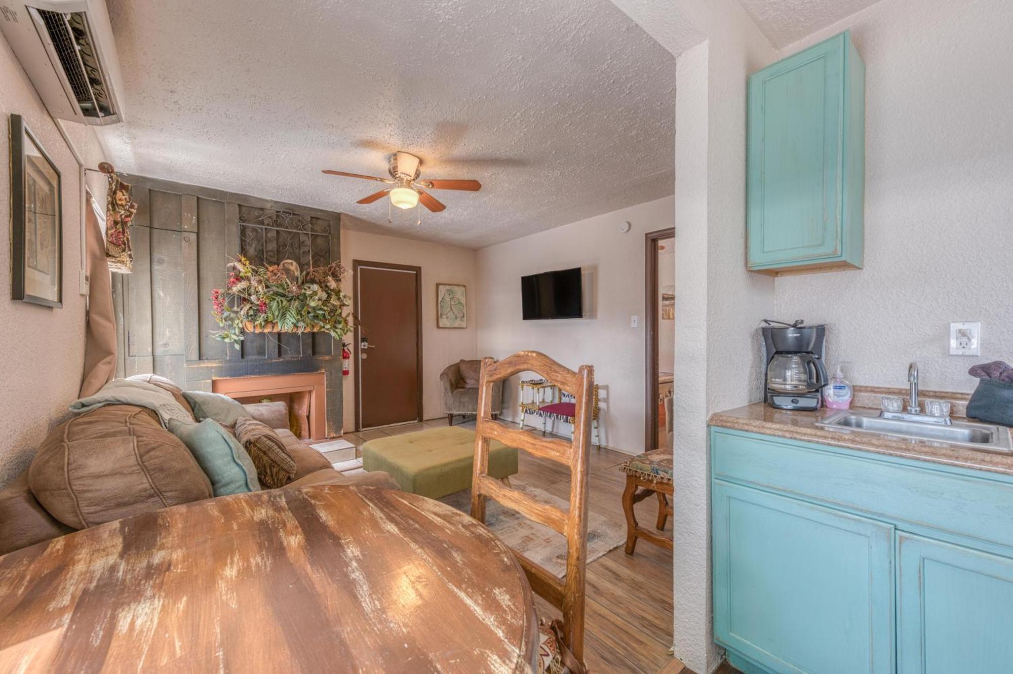 Enchanted Hideaway Cabins And Cottages Ruidoso Exterior photo