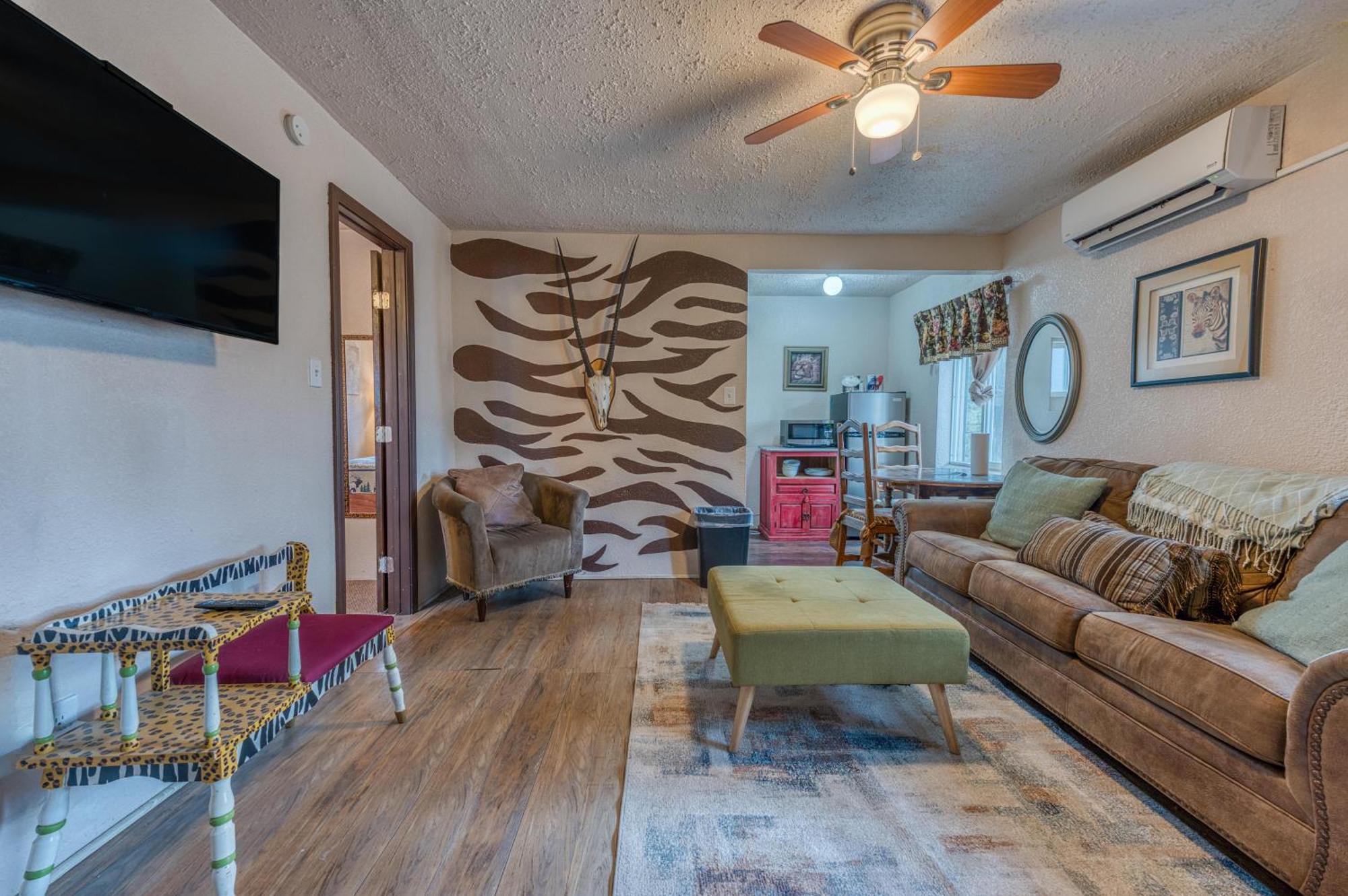 Enchanted Hideaway Cabins And Cottages Ruidoso Exterior photo
